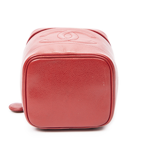 Chanel CC Timeless Tall Vanity Case - Picture 6 of 8